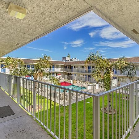 Motel 6-Phoenix, Az - North Bell Road מראה חיצוני תמונה