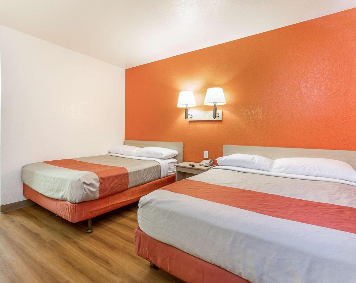 Motel 6-Phoenix, Az - North Bell Road מראה חיצוני תמונה